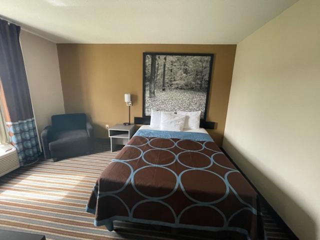 Super 8 By Wyndham Columbia Clark Lane Hotel Ngoại thất bức ảnh